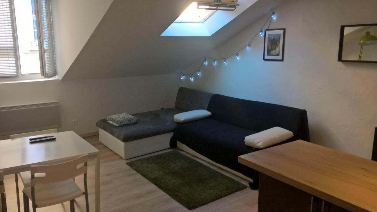 Rent4Night Grenoble Europole Apartamento Exterior foto