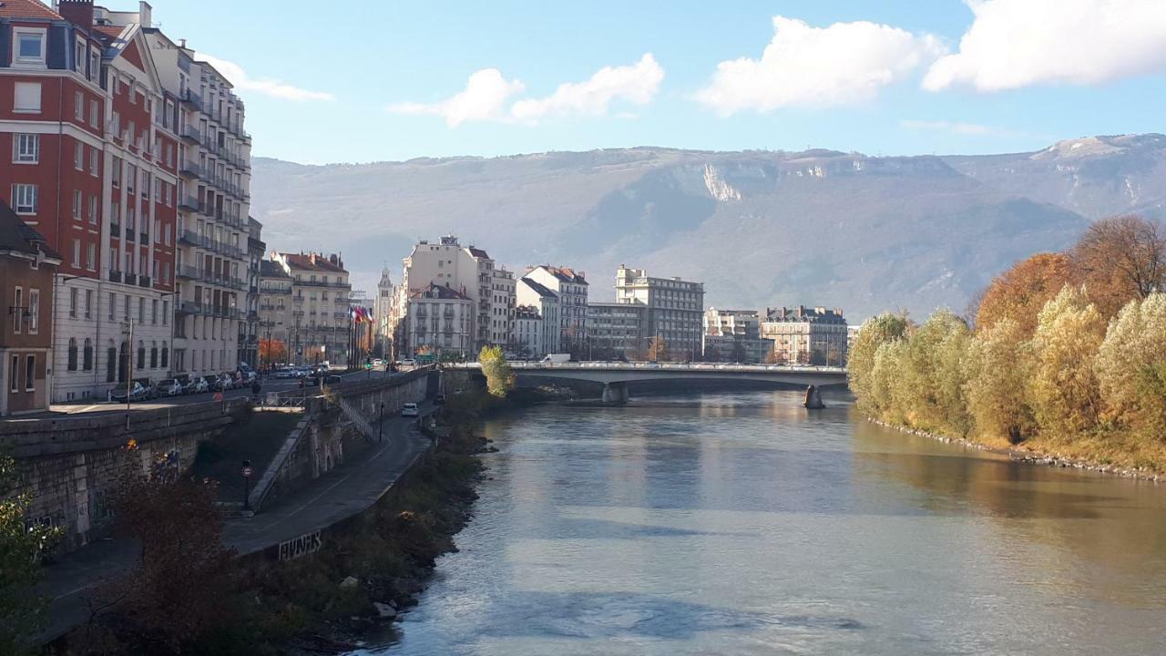 Rent4Night Grenoble Europole Apartamento Exterior foto